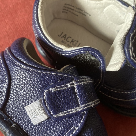 Navy Jack and Lily toddler shoes - Picture 4 of 5